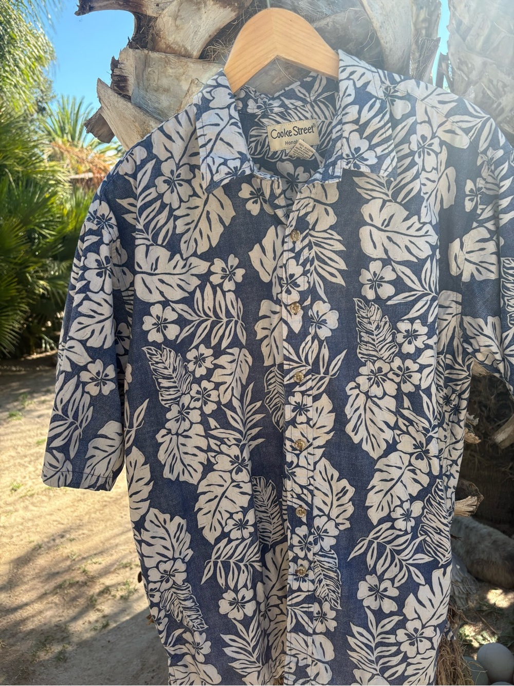 Cooke Street Men's Navy Floral Short-Sleeve Button-Down Shirt
